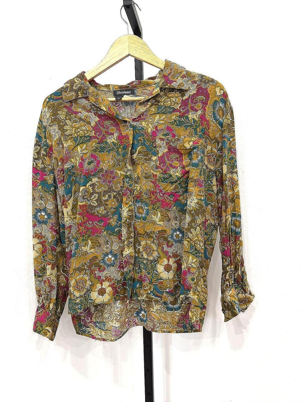 Gianna Medium Floral Pattern Long Sleeve Button-Up Shirt